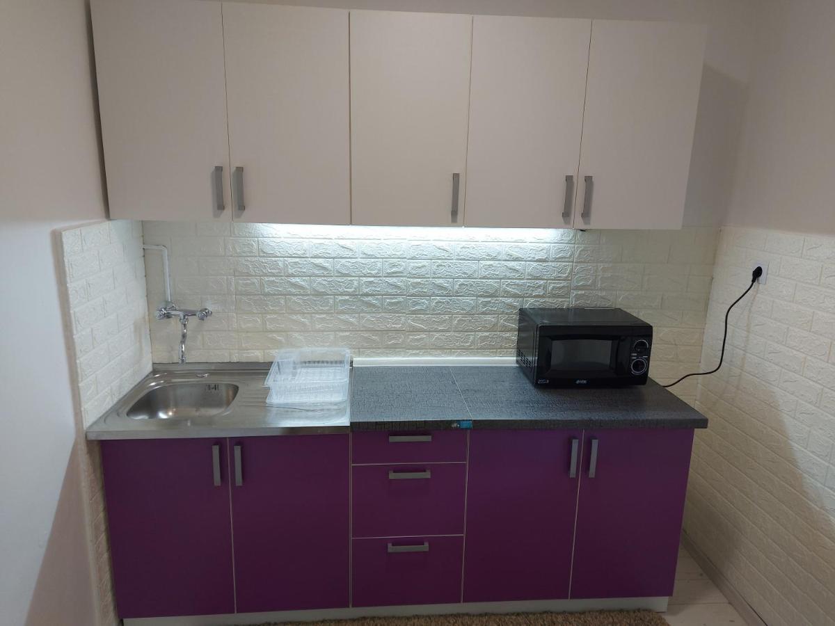 Lovely, Neat And Quite Apartment Dalia, Private Parking Сараево Экстерьер фото