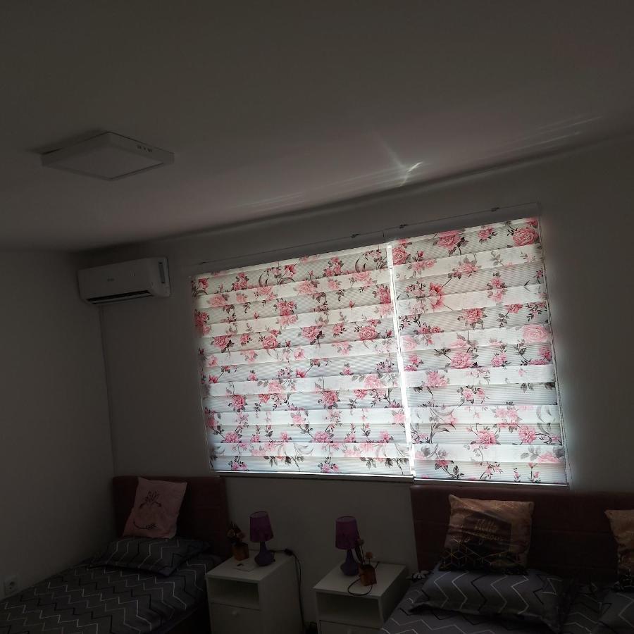 Lovely, Neat And Quite Apartment Dalia, Private Parking Сараево Экстерьер фото